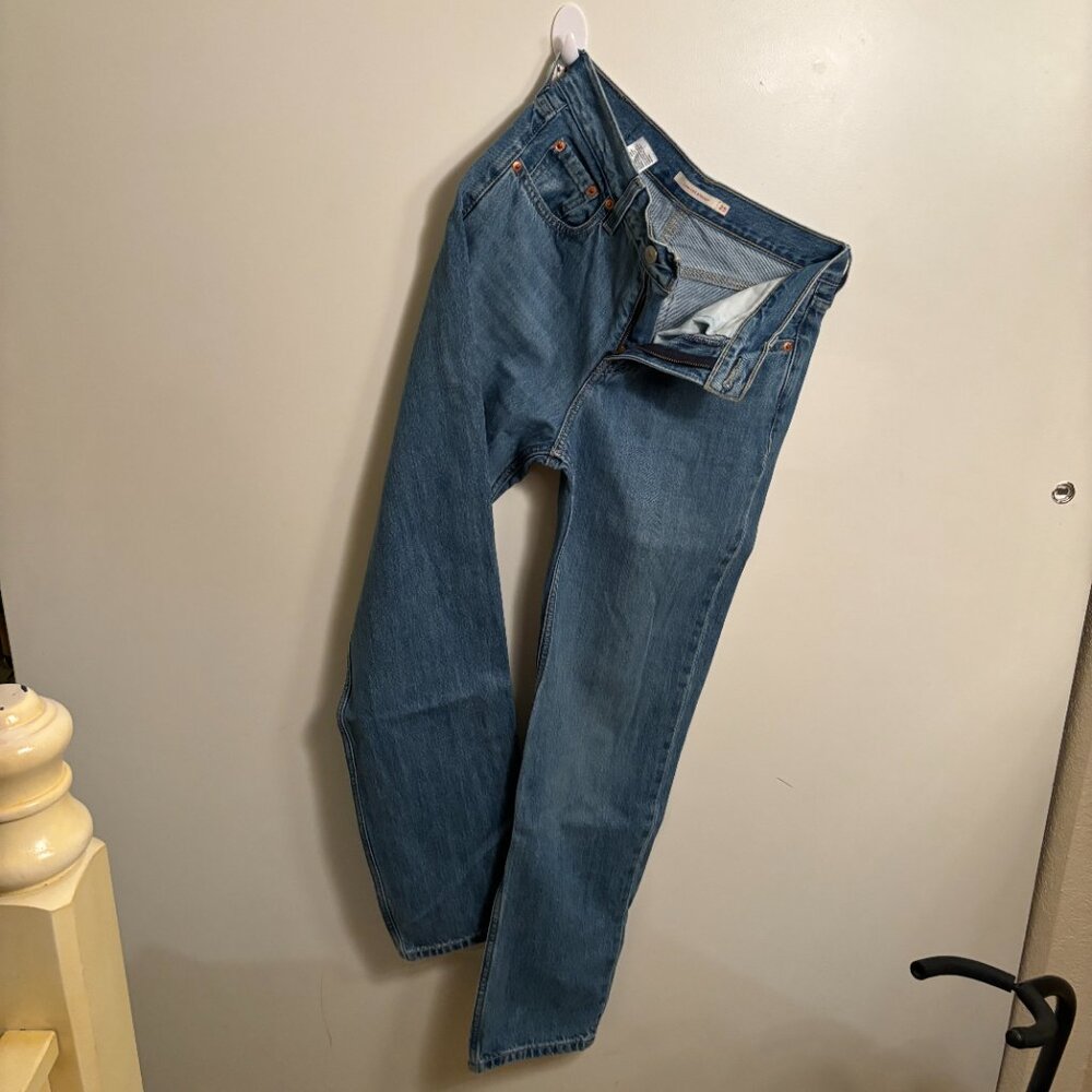 Levis Low Pro Women's Jeans